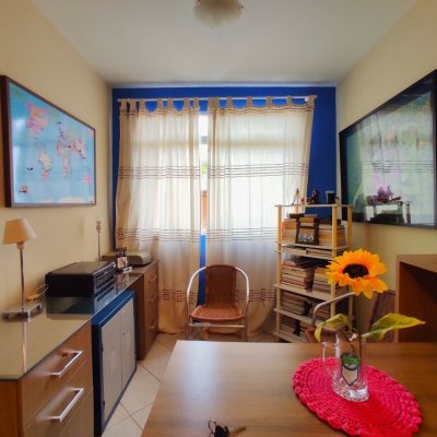 Apartamentos com 54m², 2 quartos, 1 garagem, no bairro Abraão em Florianópolis