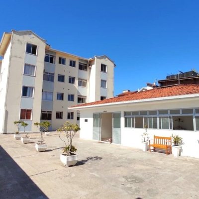 Apartamentos com 54m², 2 quartos, 1 garagem, no bairro Abraão em Florianópolis