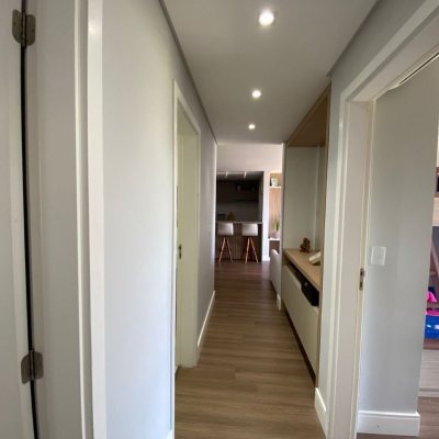 Apartamentos com 108m², 3 quartos, 1 suíte, 2 garagens, no bairro Pagani em Palhoça