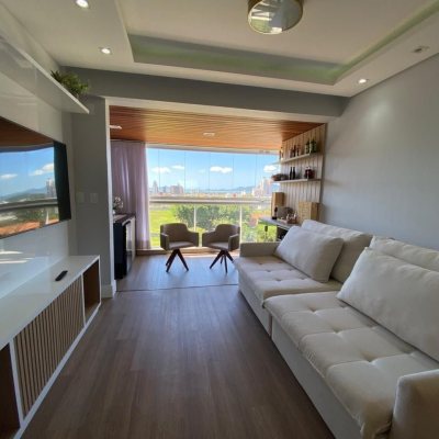 Apartamentos com 108m², 3 quartos, 1 suíte, 2 garagens, no bairro Pagani em Palhoça