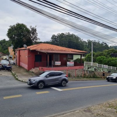 Terreno Comercial/Residencial com 676m², no bairro Carvoeira em Florianópolis