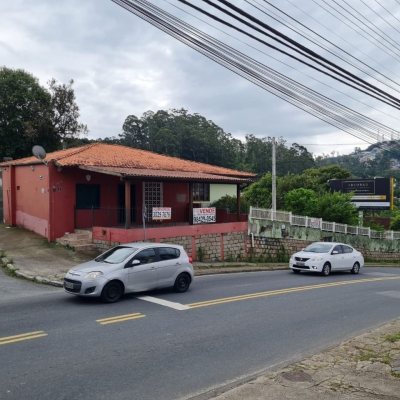 Terreno Comercial/Residencial com 676m², no bairro Carvoeira em Florianópolis