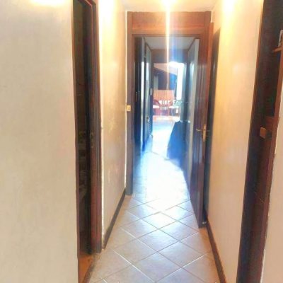 Casa Residencial com 2247m², 6 quartos (sendo 2 suítes), 10 garagens, no bairro Carvoeira em Florianópolis
