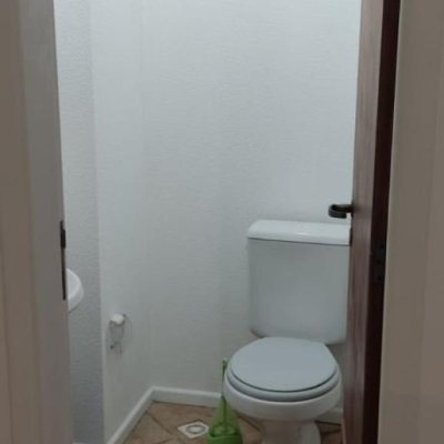 Sala com 30m², 2 garagens, no bairro Centro em Florianópolis