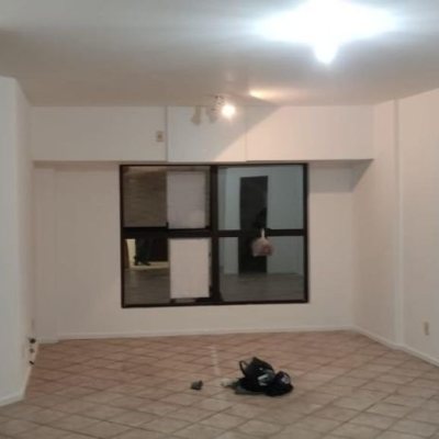 Sala com 30m², 2 garagens, no bairro Centro em Florianópolis
