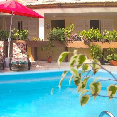 Apart Hotel com 600m², 17 quartos, 5 garagens, no bairro Canasvieiras em Florianópolis