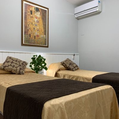 Apart Hotel com 600m², 17 quartos, 5 garagens, no bairro Canasvieiras em Florianópolis