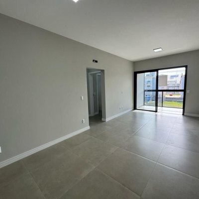 Apartamentos com 70m², 2 quartos, 1 suíte, 1 garagem, no bairro Ingleses em Florianópolis