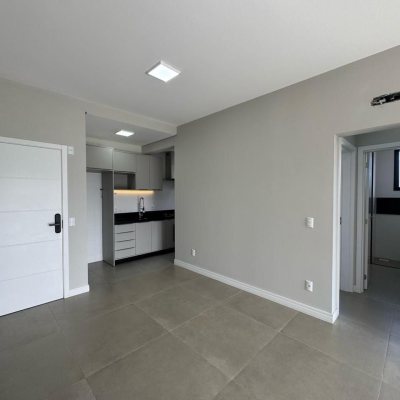 Apartamentos com 70m², 2 quartos, 1 suíte, 1 garagem, no bairro Ingleses em Florianópolis