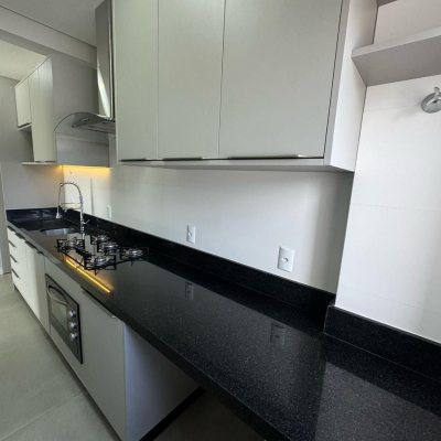 Apartamentos com 70m², 2 quartos, 1 suíte, 1 garagem, no bairro Ingleses em Florianópolis