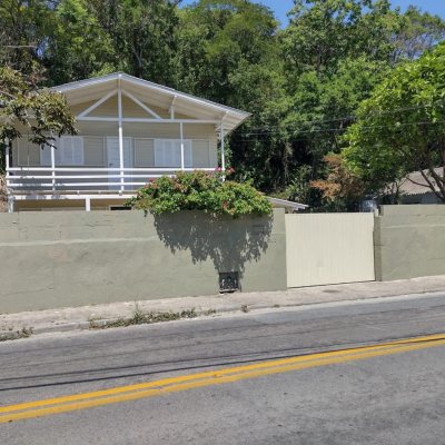 Casa Residencial com 135m², 3 quartos, no bairro Lagoa Da Conceição em Florianópolis