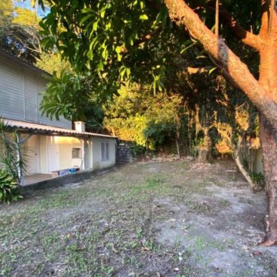 Casa Residencial com 135m², 3 quartos, no bairro Lagoa Da Conceição em Florianópolis