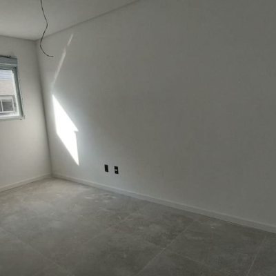 Apartamentos com 69m², 2 quartos, 1 suíte, 1 garagem, no bairro Ribeirão da Ilha em Florianópolis
