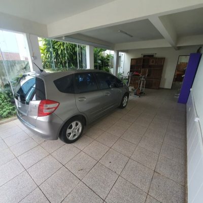 Casa Residencial com 349m², 6 quartos (sendo 2 suítes), 3 garagens, no bairro Carvoeira em Florianópolis