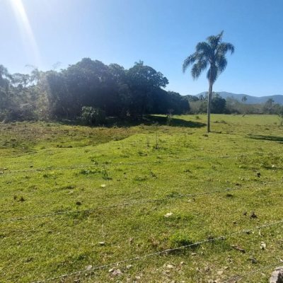 Terreno Comercial/Residencial com 55409m², no bairro Campeche em Florianópolis