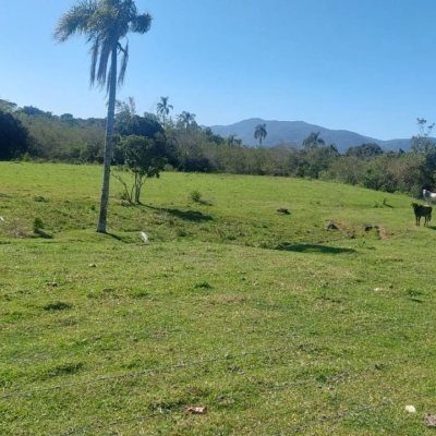 Terreno Comercial/Residencial com 55409m², no bairro Campeche em Florianópolis