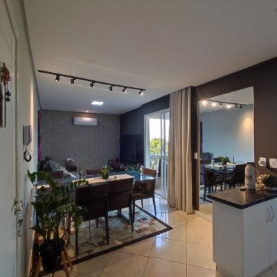 Apartamentos com 61m², 2 quartos, 1 garagem, no bairro Potecas em São José