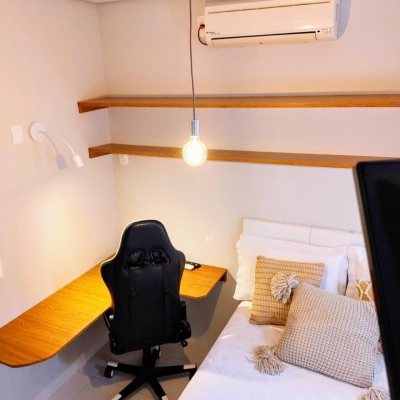 Casa Comercial com 450m², 5 garagens, no bairro Centro em Florianópolis