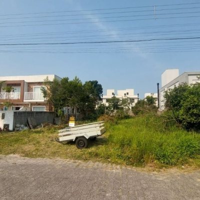 Terrenos Residenciais com 450m², no bairro Campeche em Florianópolis