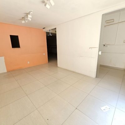Loja com 169m², no bairro Centro em Florianópolis
