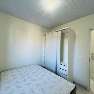 Pousada com 261m², 7 quartos, 1 suíte, 3 garagens, no bairro Tapera da Base em Florianópolis