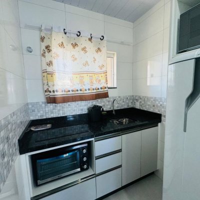 Pousada com 261m², 7 quartos, 1 suíte, 3 garagens, no bairro Tapera da Base em Florianópolis