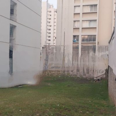 Terreno Comercial/Residencial com 324m², no bairro Centro em Florianópolis