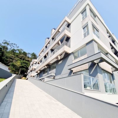 Apartamentos com 69m², 2 quartos, 1 suíte, 1 garagem, no bairro alto ribeirão em Florianópolis