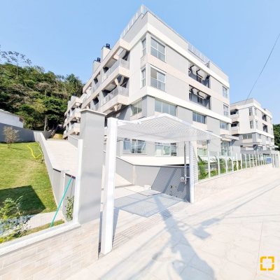 Apartamentos com 69m², 2 quartos, 1 suíte, 1 garagem, no bairro alto ribeirão em Florianópolis