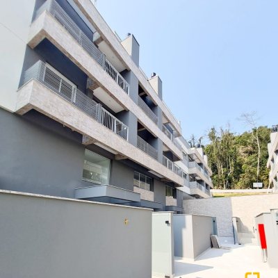 Apartamentos com 69m², 2 quartos, 1 suíte, 1 garagem, no bairro alto ribeirão em Florianópolis