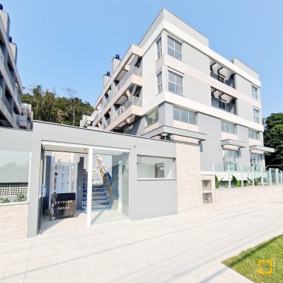 Apartamentos com 69m², 2 quartos, 1 suíte, 1 garagem, no bairro alto ribeirão em Florianópolis