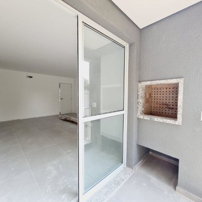 Apartamentos com 69m², 2 quartos, 1 suíte, 1 garagem, no bairro alto ribeirão em Florianópolis