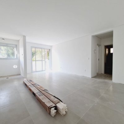 Apartamentos com 69m², 2 quartos, 1 suíte, 1 garagem, no bairro alto ribeirão em Florianópolis