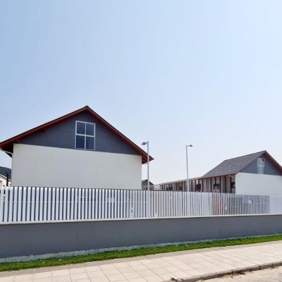 Casa em Condomínio com 78m², 2 quartos, 2 suítes, 2 garagens, no bairro Morro das Pedras em Florianópolis