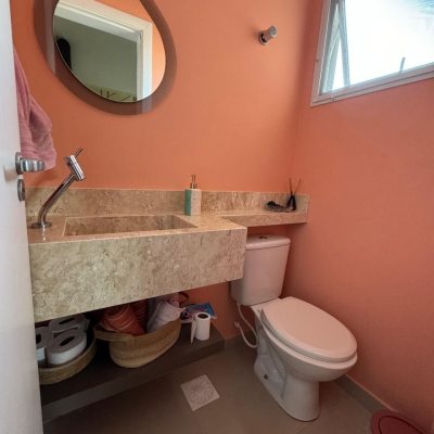 Casa em Condomínio com 115m², 3 quartos, 1 suíte, 1 garagem, no bairro Ribeirão Da Ilha em Florianópolis