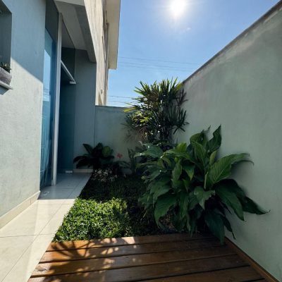 Casa em Condomínio com 115m², 3 quartos, 1 suíte, 1 garagem, no bairro Ribeirão Da Ilha em Florianópolis