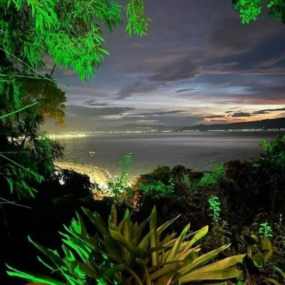 Casa Residencial/Comercial com 226m², 4 garagens, no bairro Jurerê Internacional em Florianópolis