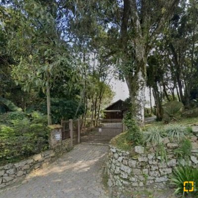 Casa Residencial/Comercial com 226m², 4 garagens, no bairro Jurerê Internacional em Florianópolis