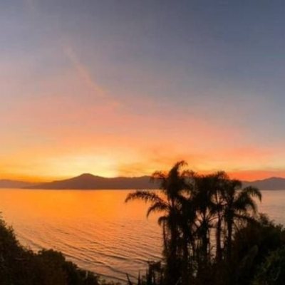 Casa Residencial/Comercial com 226m², 4 garagens, no bairro Jurerê Internacional em Florianópolis