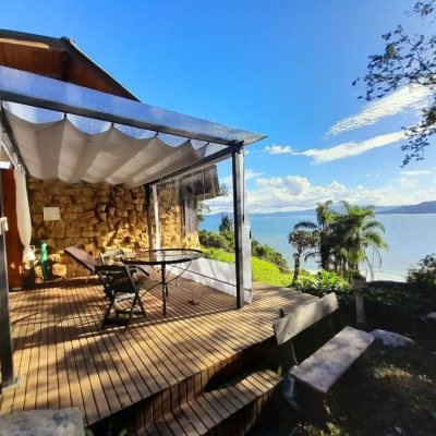 Casa Residencial/Comercial com 226m², 4 garagens, no bairro Jurerê Internacional em Florianópolis