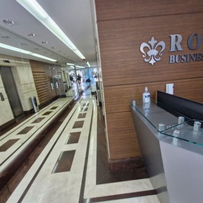 Sala com 31m², 1 garagem, no bairro Centro em Florianópolis