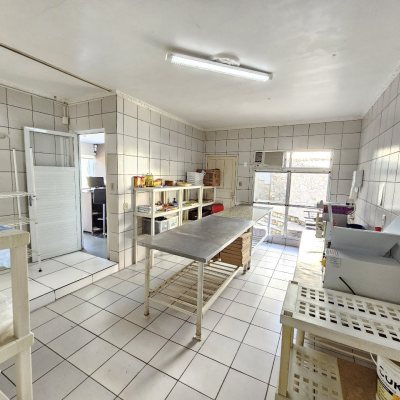 Casa Residencial/Comercial com 329m², no bairro Saco Dos Limões em Florianópolis