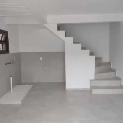 Sobrado Residencial com 600m², 10 quartos, 6 garagens, no bairro Ingleses em Florianópolis