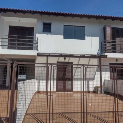 Sobrado Residencial com 600m², 10 quartos, 6 garagens, no bairro Ingleses em Florianópolis