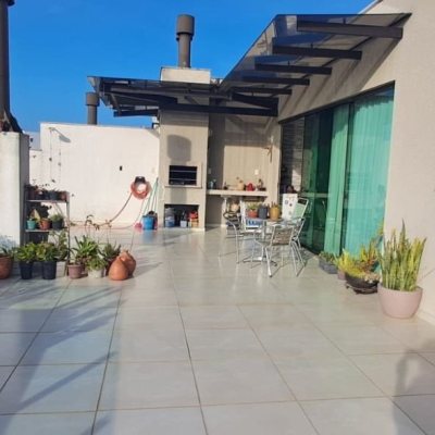 Apartamentos com 170m², 3 quartos (sendo 2 suítes), 1 garagem, no bairro Ingleses em Florianópolis
