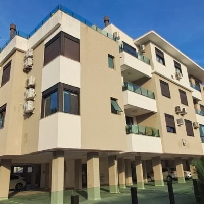 Apartamentos com 170m², 3 quartos (sendo 2 suítes), 1 garagem, no bairro Ingleses em Florianópolis