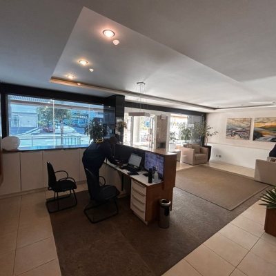 Apartamentos com 83m², 3 quartos, 1 suíte, 2 garagens, no bairro Pagani em Palhoça