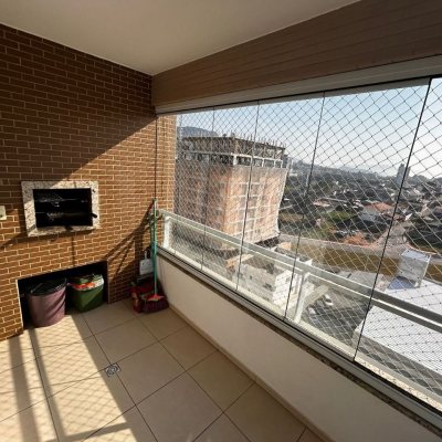 Apartamentos com 83m², 3 quartos, 1 suíte, 2 garagens, no bairro Pagani em Palhoça
