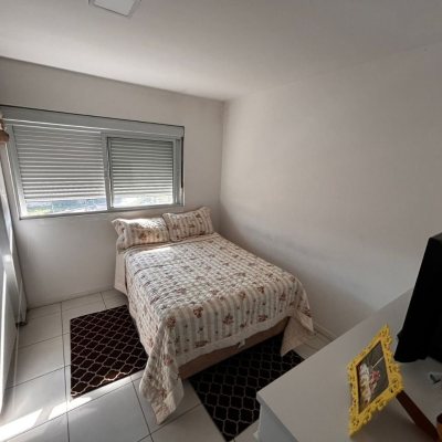 Apartamentos com 83m², 3 quartos, 1 suíte, 2 garagens, no bairro Pagani em Palhoça