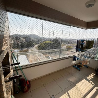 Apartamentos com 83m², 3 quartos, 1 suíte, 2 garagens, no bairro Pagani em Palhoça